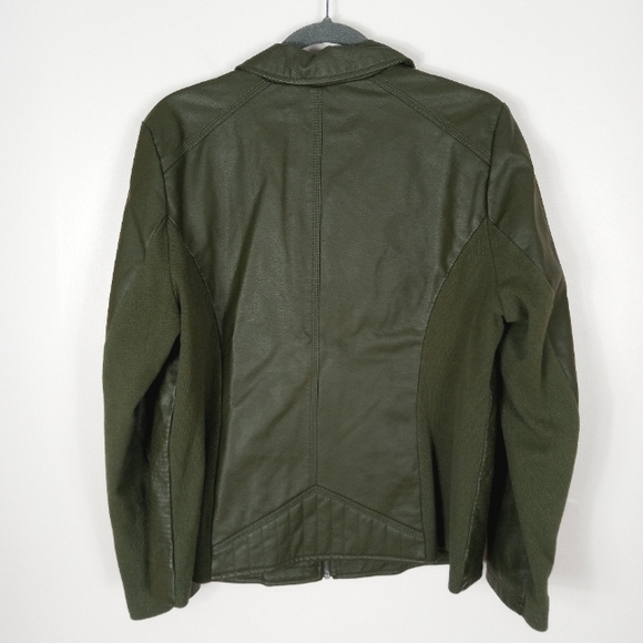 ♥️ ONE DAY SALE- PRICE IS FIRM- DELETING AND RELISTING AFTER SALE - Picture 3 of 9